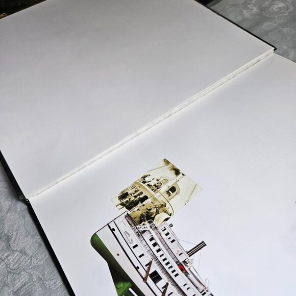 1998 - The Collection of Canada's Stamps Vintage Book - Without Stamps - Picture 5 of 7